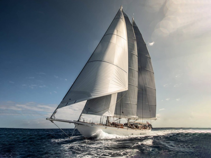 Athos after-Huisfit by Oliver Riley