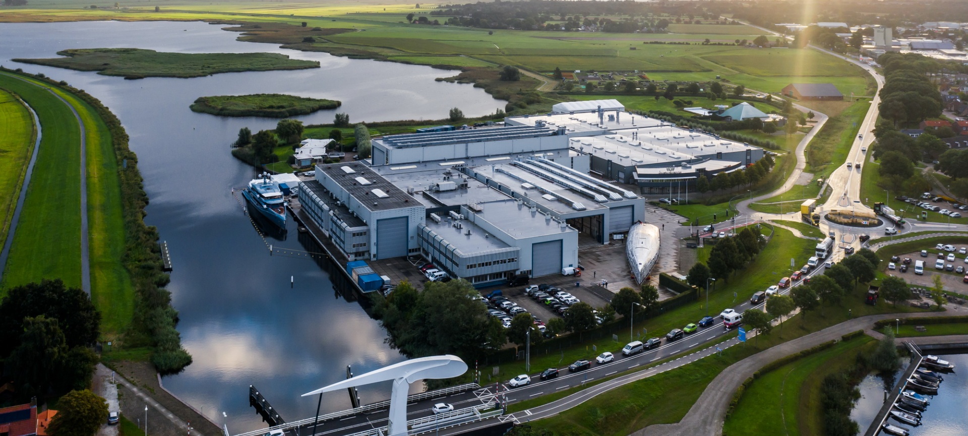 VOLLENHOVE: LOCATION, QUALITY, CULTURE