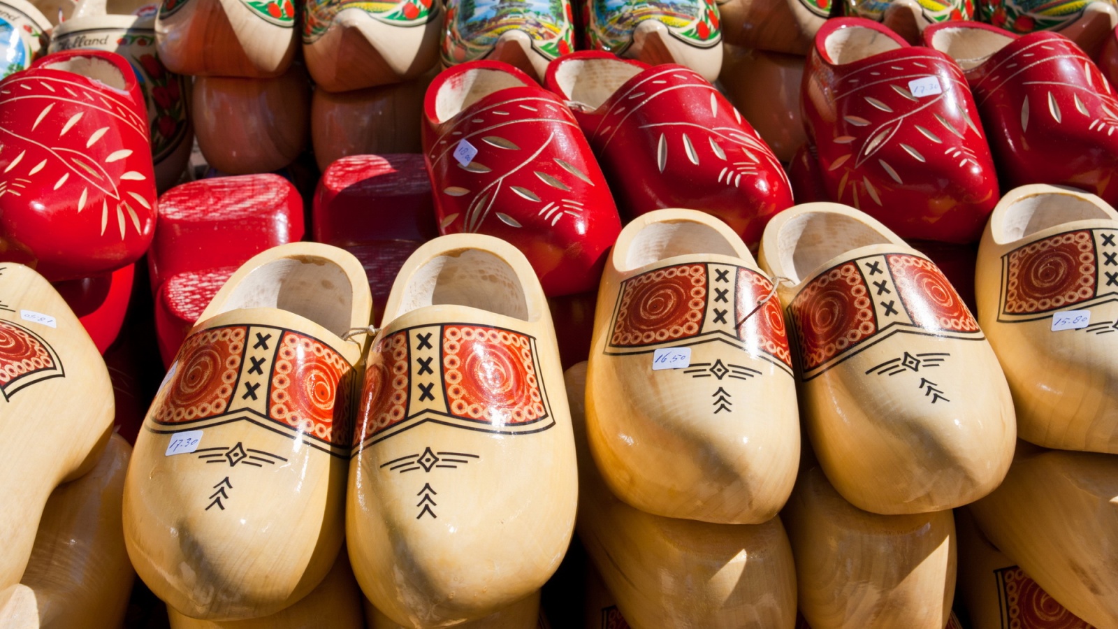 Clogs